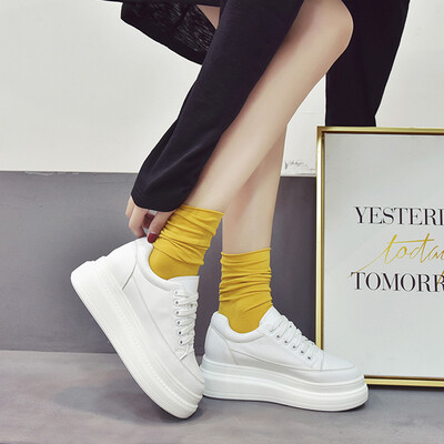 

Sports shoes female 2019 summer new wild white students thick bottom net red increased super fire old ins tide shoes autumn