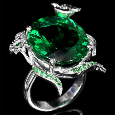 

Exquisite 925 Sterling Silver Mosaic Emerald Egg Shape Turtle Ring Jewelry Trend