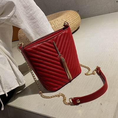 

Senior sense small bag female 2019 new ins super fire Korean version of the chain of gas bucket bag simple shoulder slung