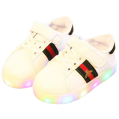 

Kids LED Light up Sneakers Boys Flashing Girls Bright Baby Korean Style Shiny Children Shoes