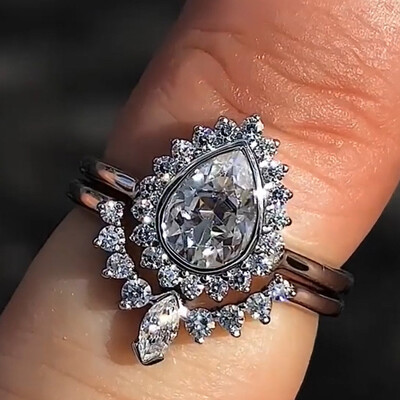 

High Quality Pear Shaped Diamond Ring Drop Shaped Zircon Fashion Woman Platinum Platina Ring