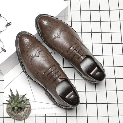 

2019 autumn tide shoes Brock mens shoes carved England dress business Korean shoes mens casual shoes men