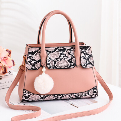 

2019 new womens handbags Europe&the United States big bag PU leather fashion trend shoulder bag handbag