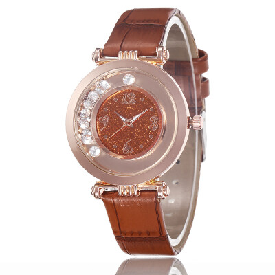 

Watch leather strap creative heart-shaped digital ladies watch with diamonds