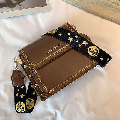 

New broadband small bag female 2019 new wave Korean version of the wild single shoulder slung fashion casual texture small square bag