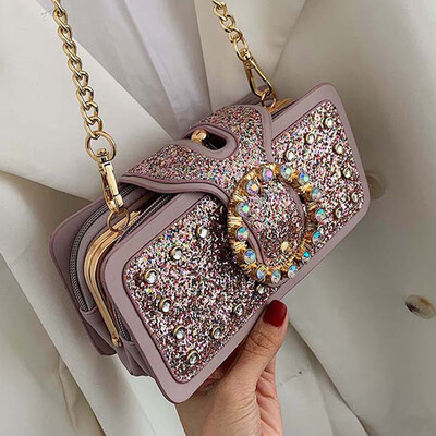 

Ins super fire sensitive girl 2019 new summer oblique bag 100 small square bag network celebrity sequel small black bag
