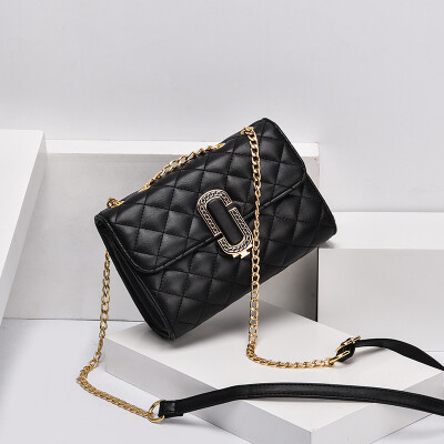 

Chain small womens bag Korean version of shoulder Messenger bag fashion Ling Ge simple Joker small square bag tide