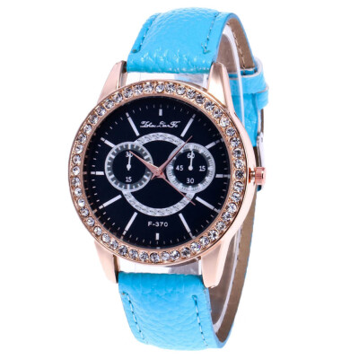 

RM Zhou Lianfa Fashion Ladies Watch Creative Diamond Female Watch Quartz Watch