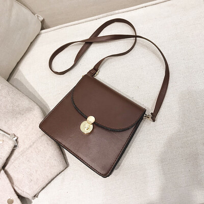 

Sen small bag female 2019 new retro adjustable shoulder strap small square bag shoulder Messenger bag net red black bag