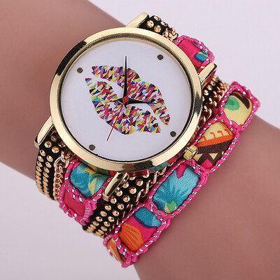 

Lip dial ladies ethnic watch