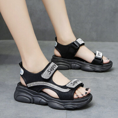 

Summer diamond sandals for ladies on the beach inschao Roman sports thick-soled daddy slippers
