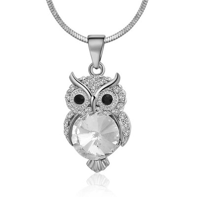 

European&American Fashion Diamond Crystal Owl Pendant Necklace
