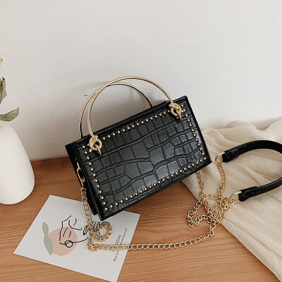 

Small bag female 2019 new Korean fashion crocodile pattern texture portable wild chain shoulder slung small square bag