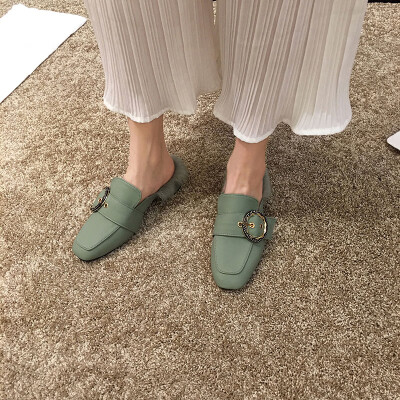 

Baotou semi-slippers for women wearing summer Korean version of small clean metal buttoned wool shoes with thick heels Muller shoe