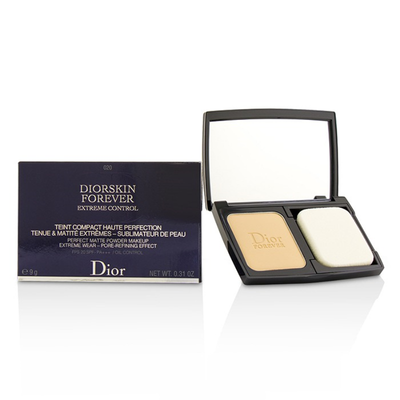 

CHRISTIAN DIOR - Diorskin Forever Extreme Control Perfect Matte Powder Makeup SPF 20 - 020 Light Beige 9g031oz