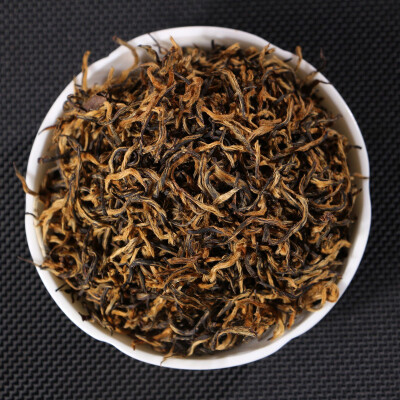 

2019 new tea Jin Junmei Wuyi black tea Jinjunmei spring tea 500g bulk extra grade loose tea yellow buds authentic tea