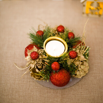 

Pine Cone Christmas Pick Garland Wreath Holders Ring With Berries Branch Leaves