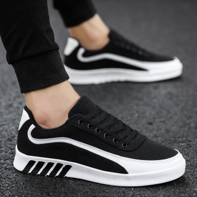 

Canvas shoes mens fashion breathable fashion shoes tide black shoes mens casual sports shoes