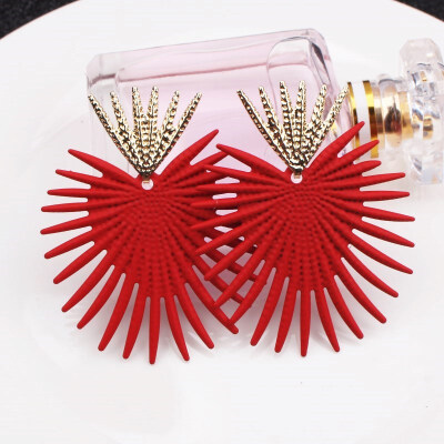 

EK875 Exaggerated Metal Hanging Earring for Women European Fashion Hedgehog Shape Earrings Wedding Party Jewelry Boho Beach Gift