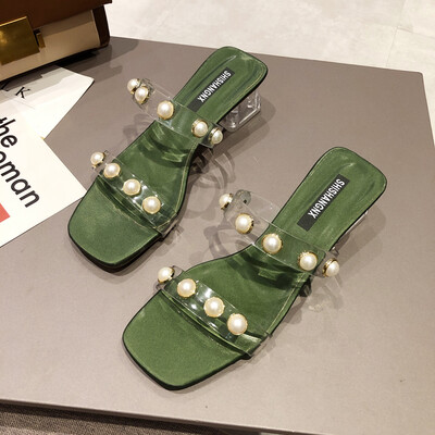 

Slippers women wear fashion summer student Pearl girl heart ins sandals transparent thick heel