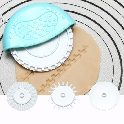 

4Pcs DIY Cake Mold Round Wheel Cutter Kitchen Baking Fondant Roller Knife Tool