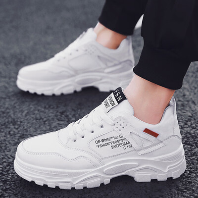 

Summer Korean version of the trend of mens shoes big tooling British Martin short boots wild low to help military boots mens boots breathable tide shoes