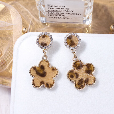 

Aretes de mujer modernos 2018 fashion leopard earrings holiday wind earrings temperament gift statement earrings for women