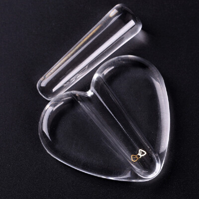 

Toponeto NEW 1Pcs Transparent Heart-shaped Plastic Useful Nail Tools Hot Sales