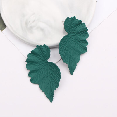 

E1022 Big Leaf Flower Hanging Earrings Statement Metal Painted Earrings For Women Wholesale Jewelry Accessories Pendientes Mujer