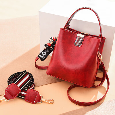

Bag girl fashion mini bucket bag texture foreign air slant bag 100 lap lady one shoulder handheld