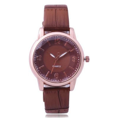 

European&American ladies irregular belt quartz watch student digital watch female models
