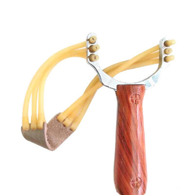 

Outdoor Slingshot Aluminium Alloy Powerful Hunting Slingshots Sling Shot Camouflage Sports Wrist Catapult Launcher with Rubber Ban
