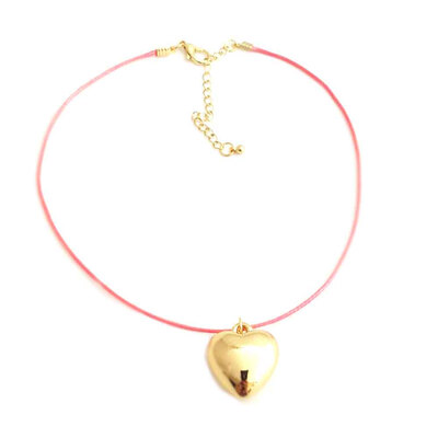 

Fashion Love Hearts Pendant Velvet Ribbon Short Collars Necklace