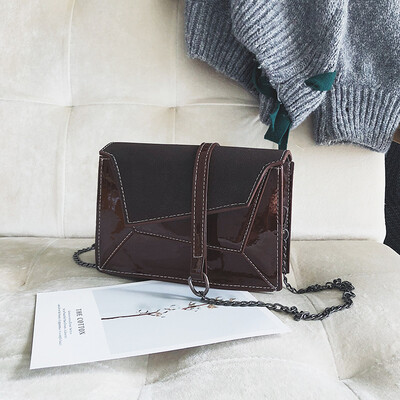 

Chic new small bag female 2018 new Korean version of the wild chain retro Messenger bag hit color network red small black bag