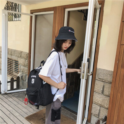 

Ancient sense of girl bag girl campus Korean version of high school shoulder bag college students set up college simple ins backpa