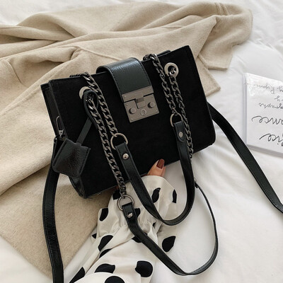 

Advanced feel bag foreign gas bag 2019 new Chaohan version temperament chain oblique carry bag 100 lap lock buckle single shoulder