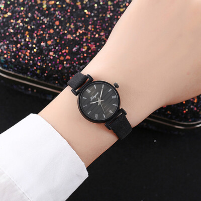 

RM Women Leather Belt Watch Starry Sky Geneva Simple Belt Watch