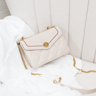 

Ins Super Fire Girl Korean Texture Small Square Bag Fashion Lingge Chain Single Shoulder Messenger Bag