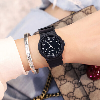 

Student fashion watch male retro black table neutral watch waterproof quartz watch couple table female table simple