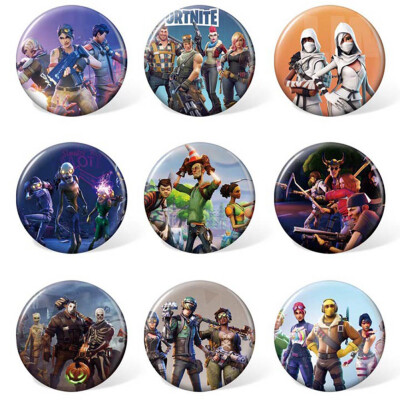 

Fortnite Fashion Delicate Pin Brooch Tinplate Gift for Teen Adults Fans - 9PCS