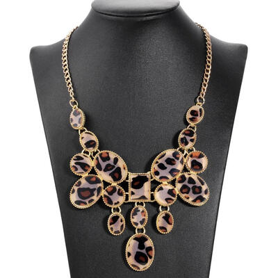 

Hesiod Fashion Women Leopard Crystal Choker Necklace Charm Statement Pendant Necklaces for Ladies Wedding Party Jewelry Bijoux