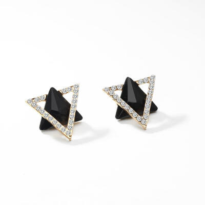 

Korean Popular Earrings Geometric Triangle Stud Earrings For Women Luxury Rhinestone Earings Fashion Jewelry Brincos Oorbellen