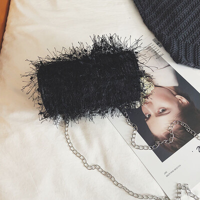 

New personality hairy bag female 2018 new wave Korean fashion cylindrical shoulder bag chin chain messenger bag