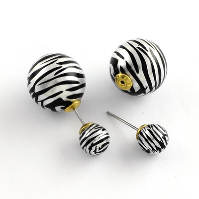 

Printed Acrylic Double Sided Ball Stud Earrings with Platinum plated Iron Pin Black 816mm Pin 07mm