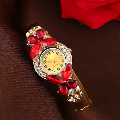 

Fashion watch ladies retro crystal enamel type alloy bracelet watch fashion middle school watch