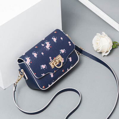 

Ins Super Fire Girls 2019 Upstream Korean Single Shoulder Messenger Bag Fashion Joker Student Leaning