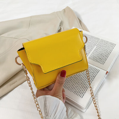 

2019 new simple small fresh shoulder bag fashion temperament chain bag female casual wild Messenger small square bag