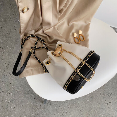 

High - quality small bag women 2019 new Chao Han version chain satchel simple impact gas single - shoulder bucket bag