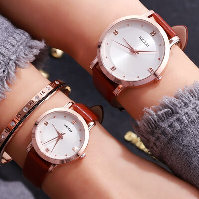 

Trend men&women on the table casual belt Korean students quartz watch couple watch fashion