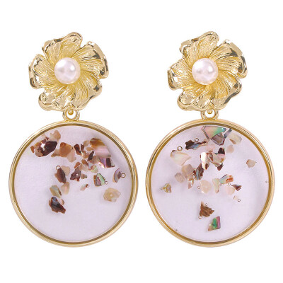 

Gold Simulated Pearl Flower Round Piece Drop Earrings Women Fashion Design Dangler Earrings Jewelry Accessories Wholesale E6510